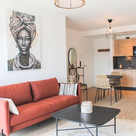African-Style Apartment - Stadtnah, Parkplatz, E-Ladestation Fuer Auto & Fahrraeder, Gitterbox Fuer Fahrraeder, Fitnessstudio Κόμπλεντς Εξωτερικό φωτογραφία