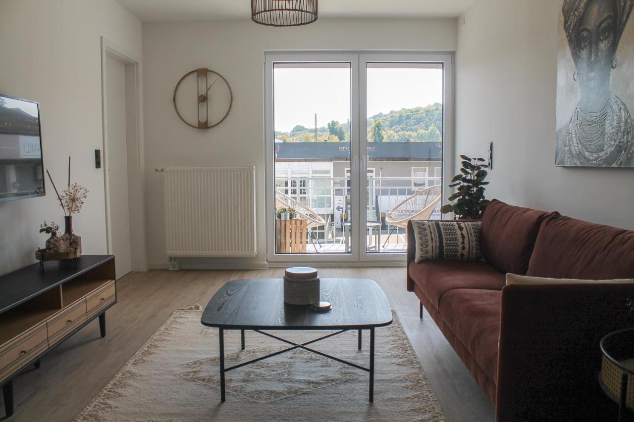 African-Style Apartment - Stadtnah, Parkplatz, E-Ladestation Fuer Auto & Fahrraeder, Gitterbox Fuer Fahrraeder, Fitnessstudio Κόμπλεντς Εξωτερικό φωτογραφία